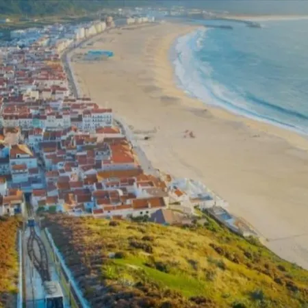 Daire Estudio Dos Bones Nazaré